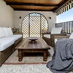 San Pedro Apartment With Terrace By Costarentals - Ref M29